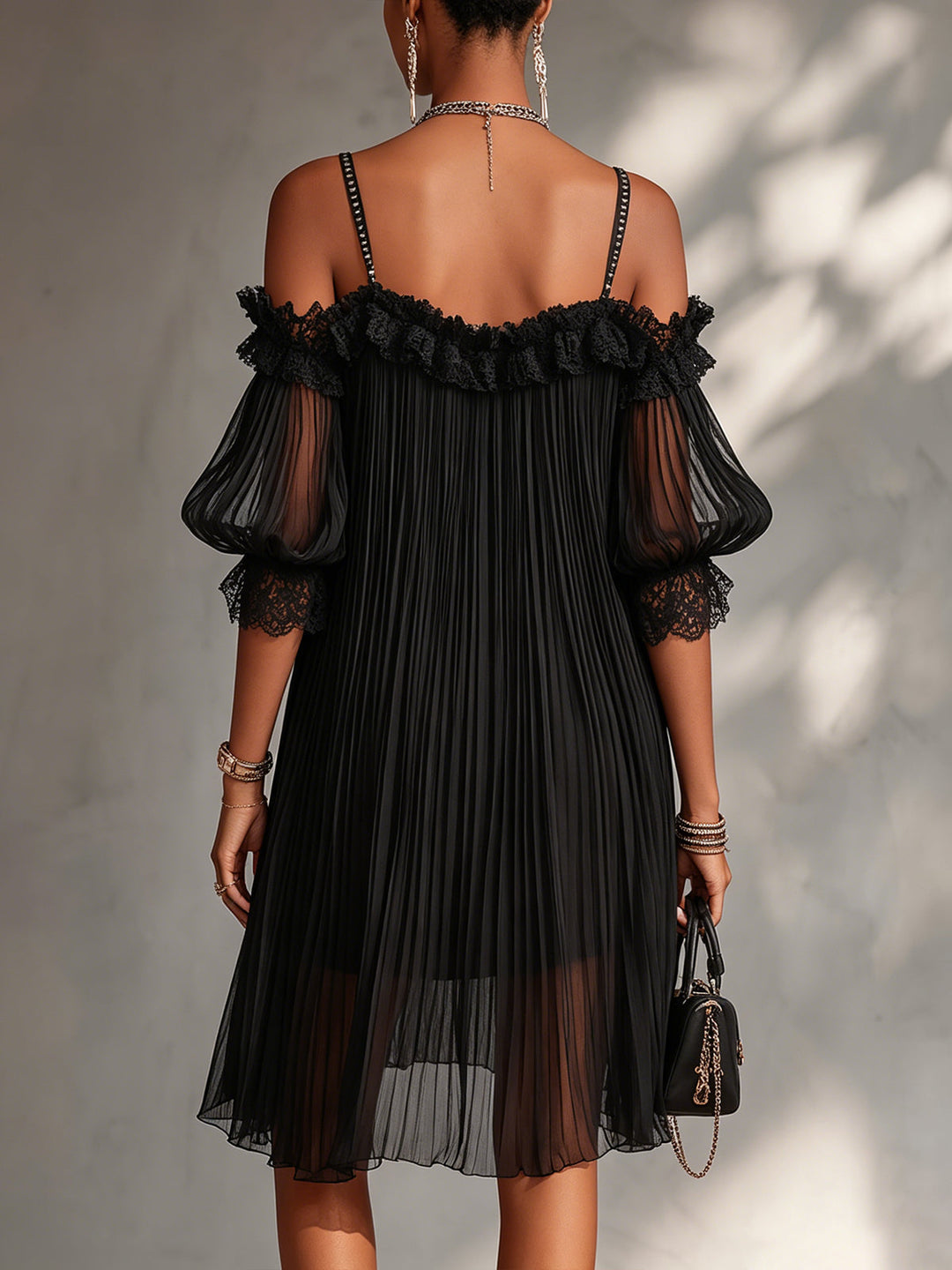 Leorina - Elegant Strappy Mini Dress