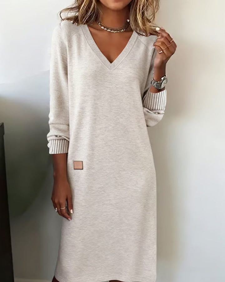 Galenique - Relaxed V Neck Sweater Dress