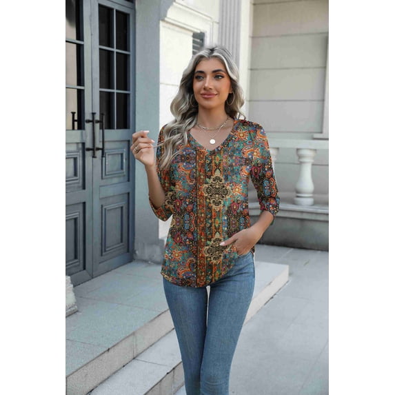 Arianwen - Soft-Touch Printed V-Neck Blouse