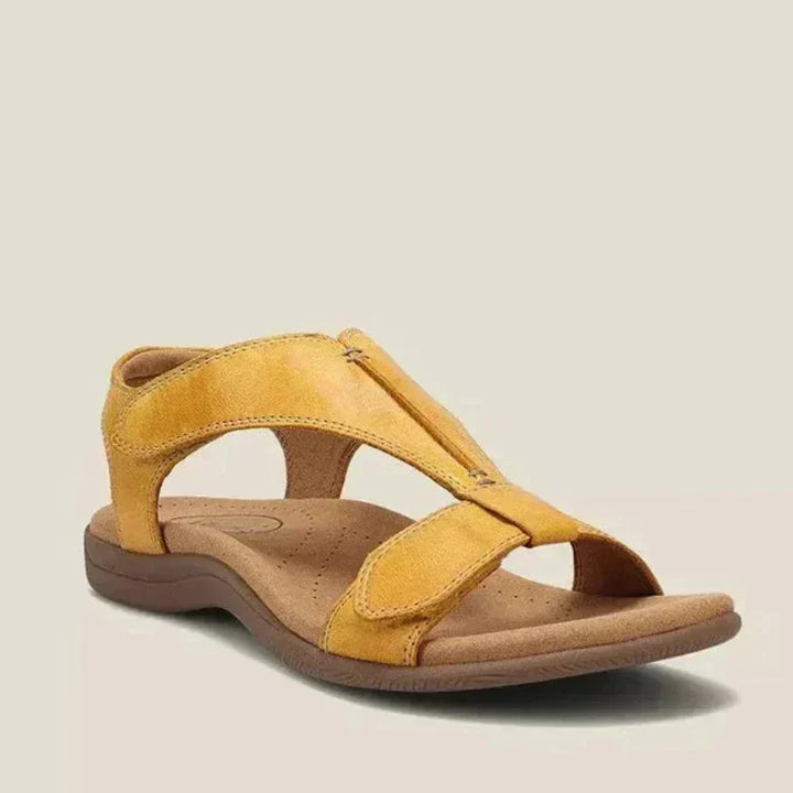 Kaelisse - Cushioned Strappy Sandals