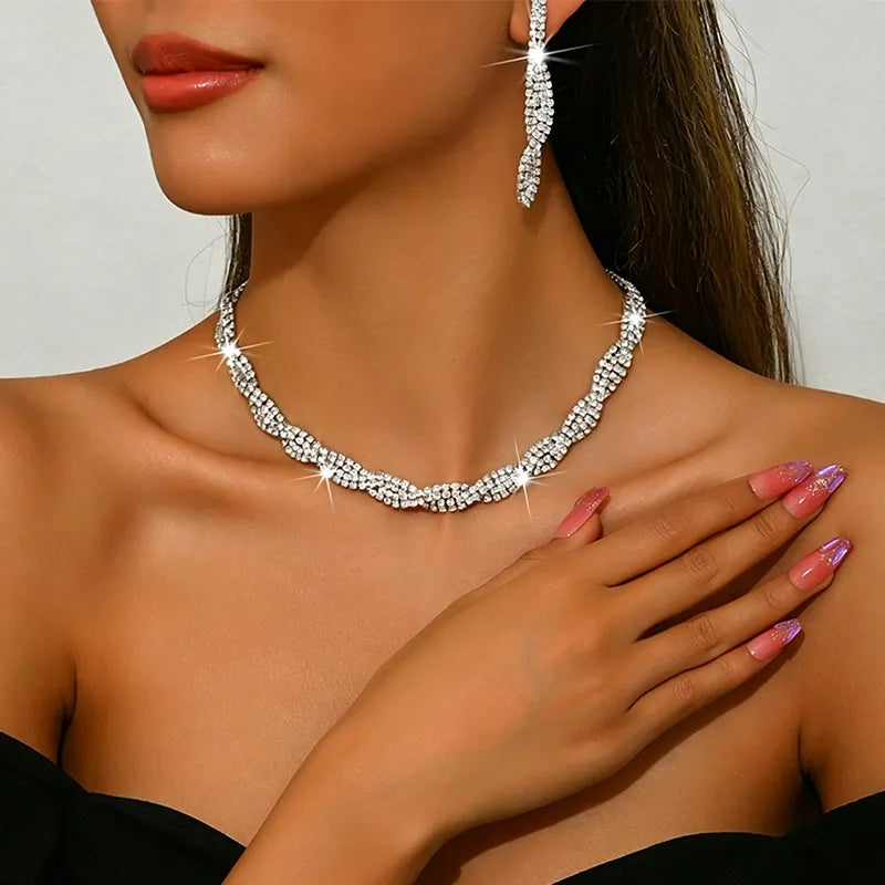 Alessara - Crystal Twist Jewelry Set