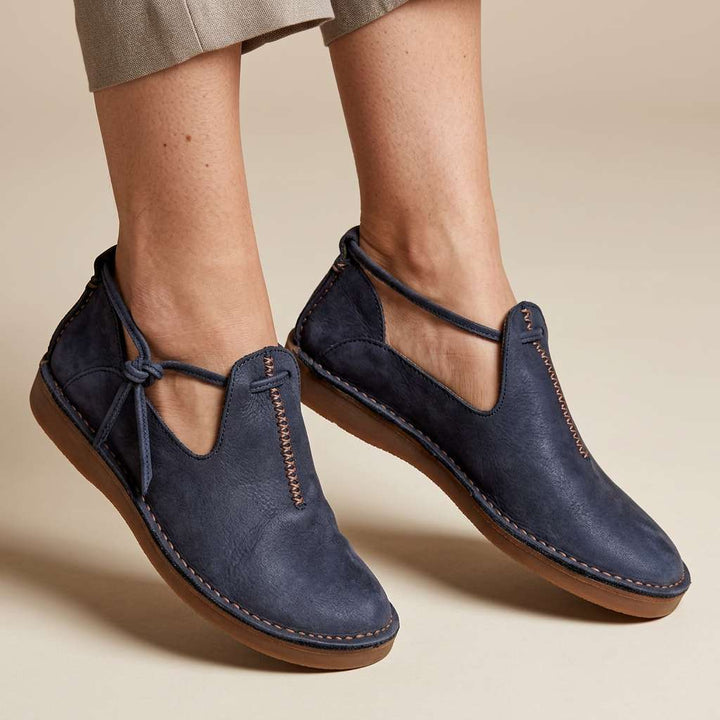 Delaina - Vintage Lace Up Leather Shoes