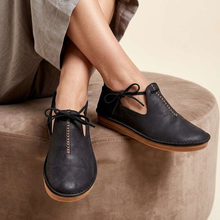 Delaina - Vintage Lace Up Leather Shoes