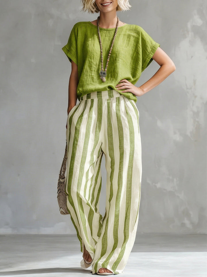 Eulalie - Textured Shirt & Shorts Set